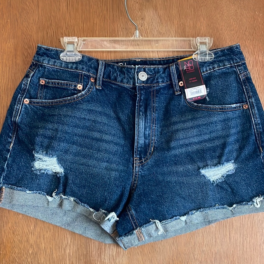 No!Bo! No Boundaries High Rise 3.5” Inseam Tom Girl Short Sz 13